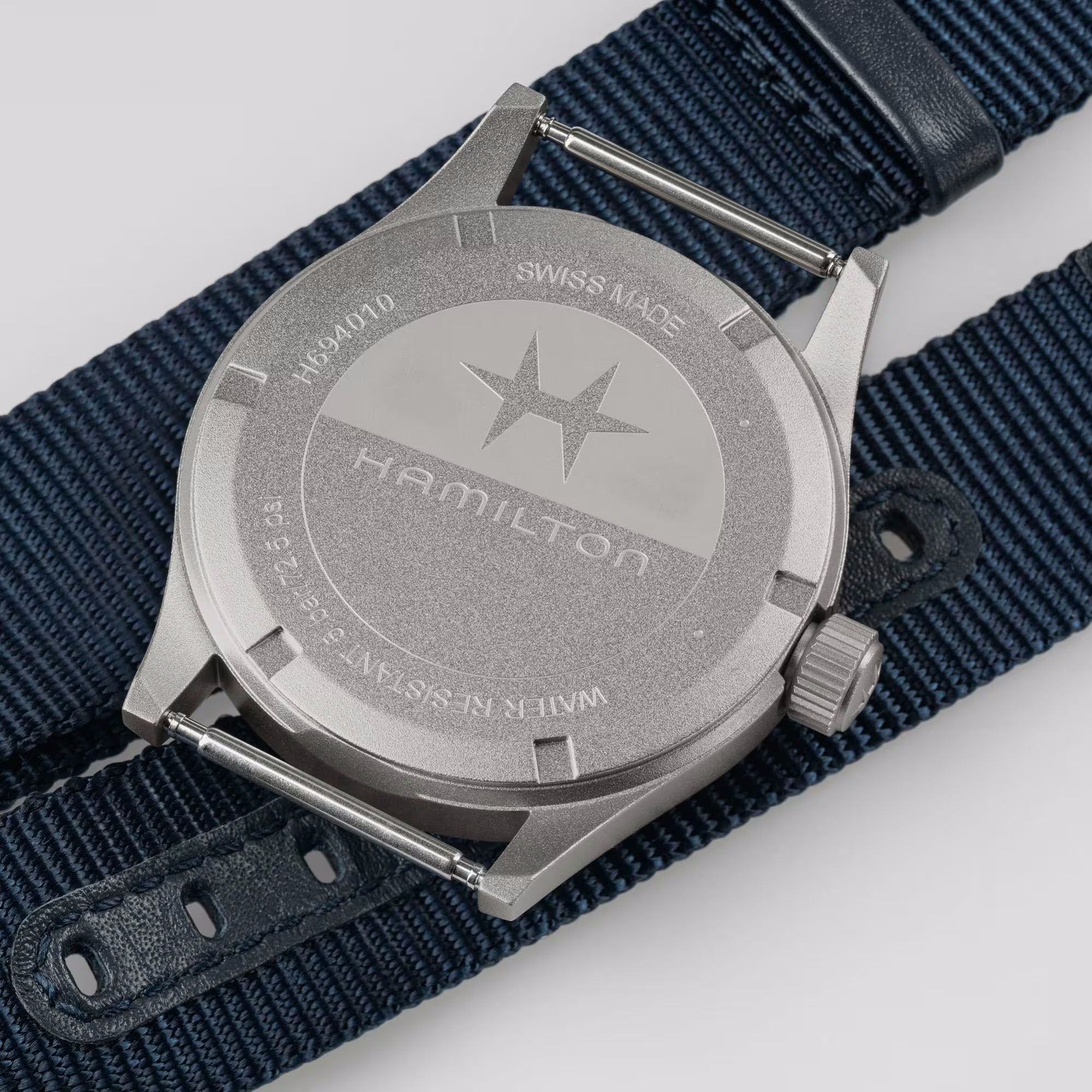 hamilton khaki field quartz 38 mm quadrante blu