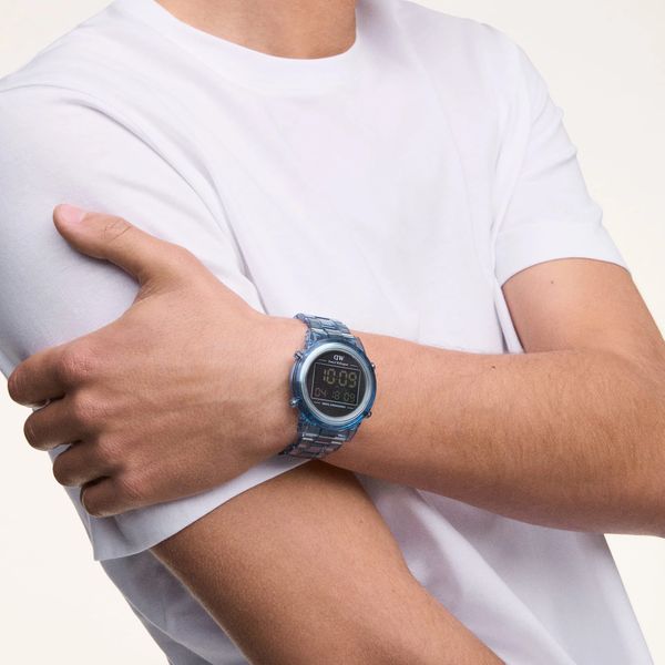 daniel wellington - retro digital light blue