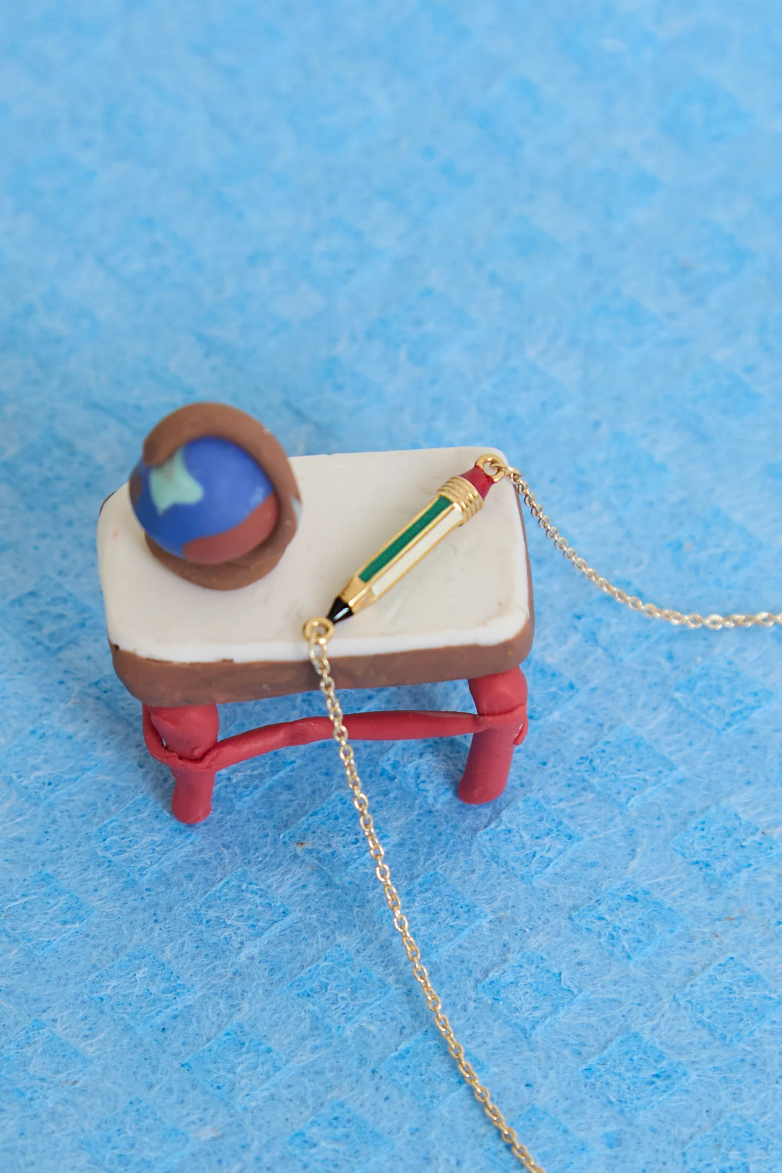 pencil collana