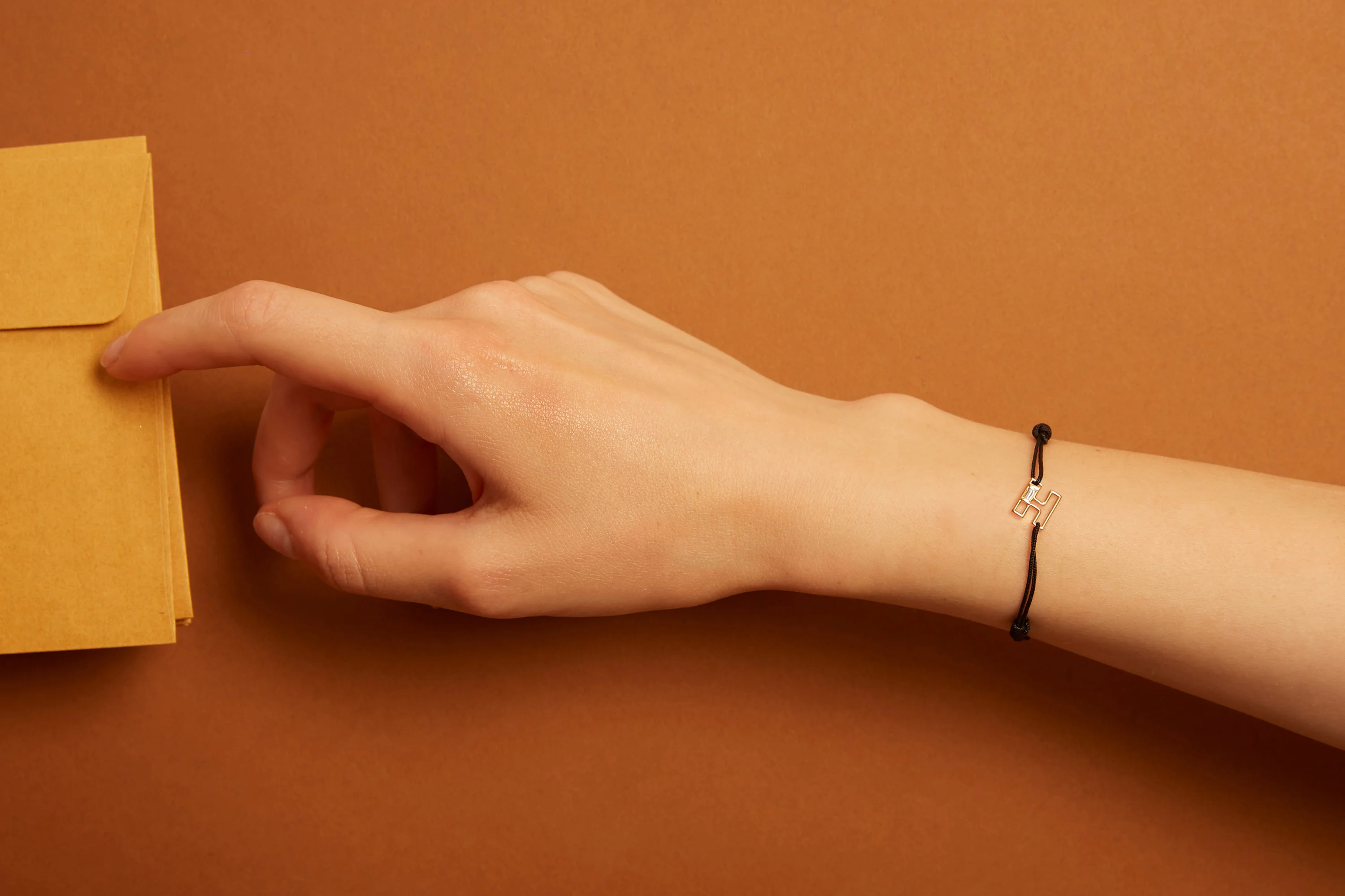 letra h ametista bracciale cordino