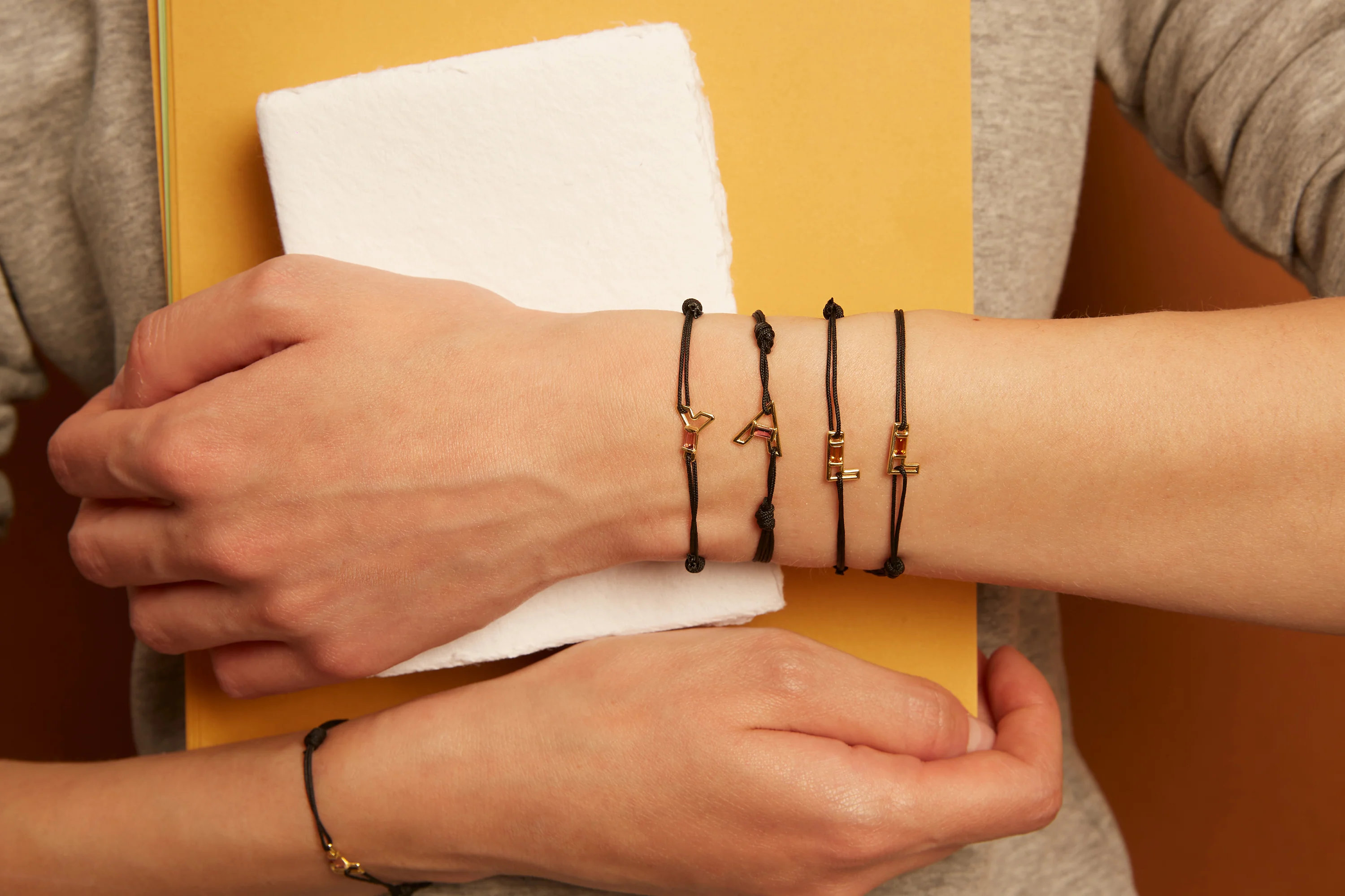 letra y tormalina bracciale cordino